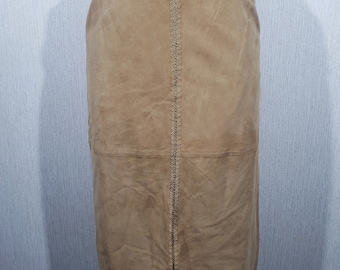 Vintage Brown Suede Skirt: Decorative Seams, Viscose Thread