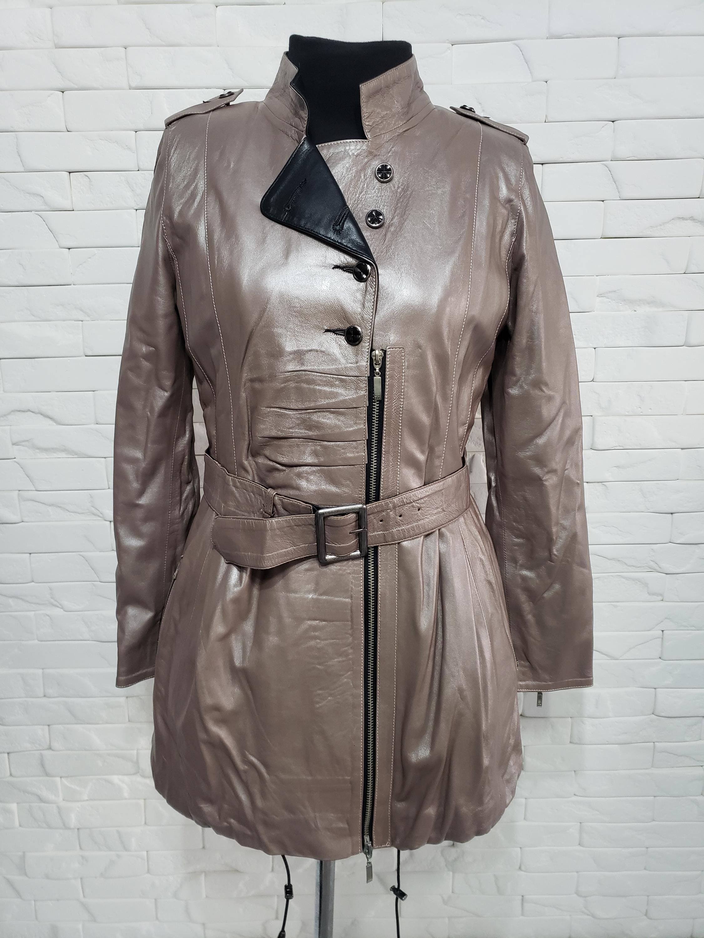 Vintage Gray Leather Jacket: Women's Moto Style, Metal Zipper