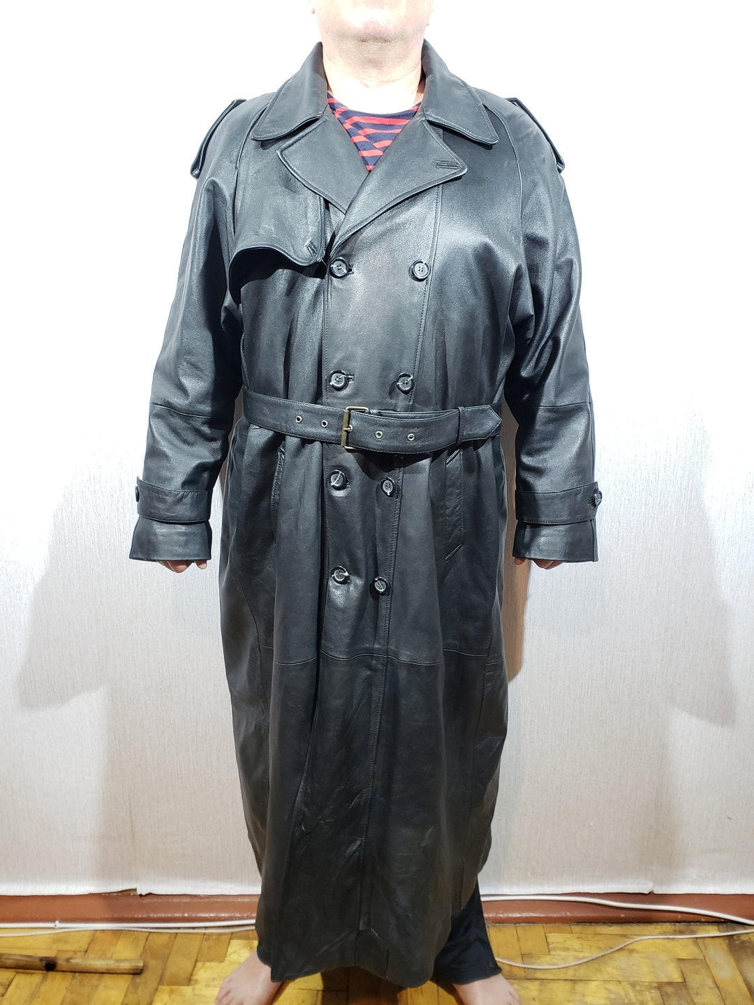 Black Double Breasted Leather Coat for Men. Stylish Men's Long — free download