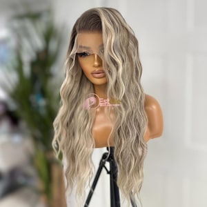 Karamellblond Mix Peruk med Lace Front: 22" Värmesäkert Syntetiskt Hår