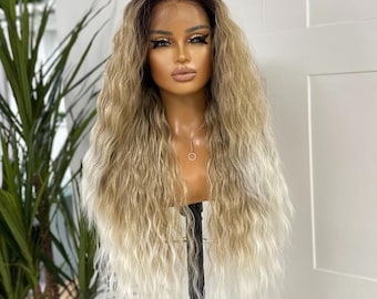 30 "Brünette Wurzel zu Honig | Creme blonde Ombre Perücke Lace Front Perücke -Chyna