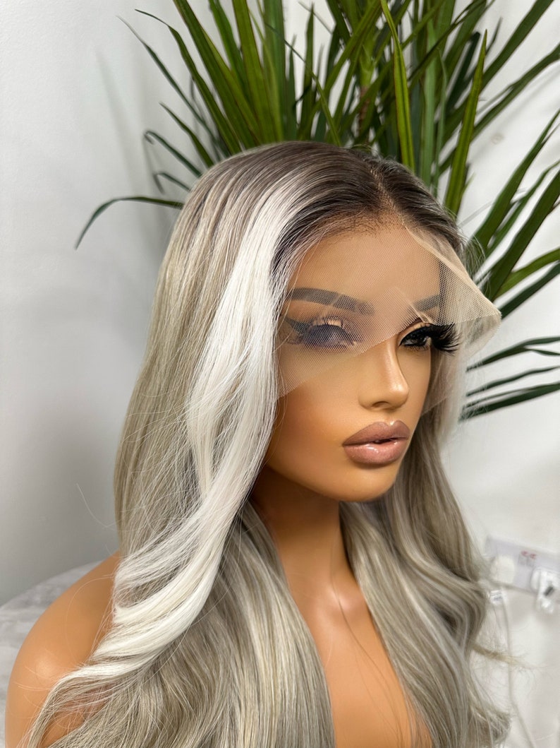 JEAN Long Rooted Light Ash Platinum Blonde Mix Wavy 13 by 4 Lace Frontal Wig Heat Safe Synthetic Fibre Realistic Hairline image 5