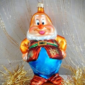 Christopher Radko Happy - Walt Disney’s Snow White and Seven Dwarfs / Vintage Glass Christmas Ornament IOB Sealed Cellophane