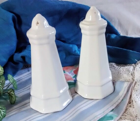 Vintage Pfaltzgraff Salt and Pepper Shakers:  Heritage White Stoneware, Designed by George Briard