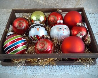 ヴィンテージのミニガラス製クリスマスオーナメント：様々な色と形