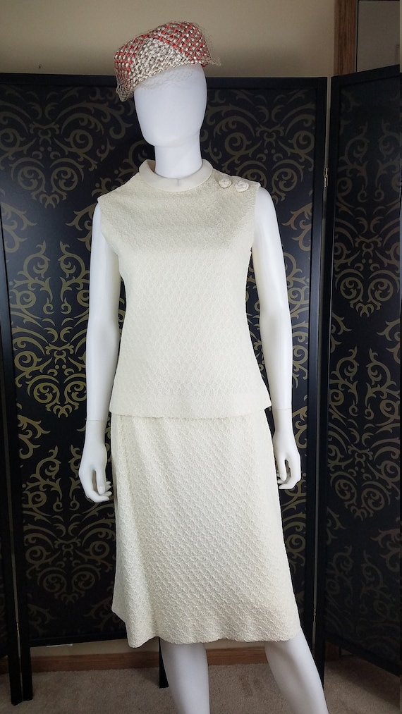 60s Vintage Women's Knit Top and Skirt Set - White