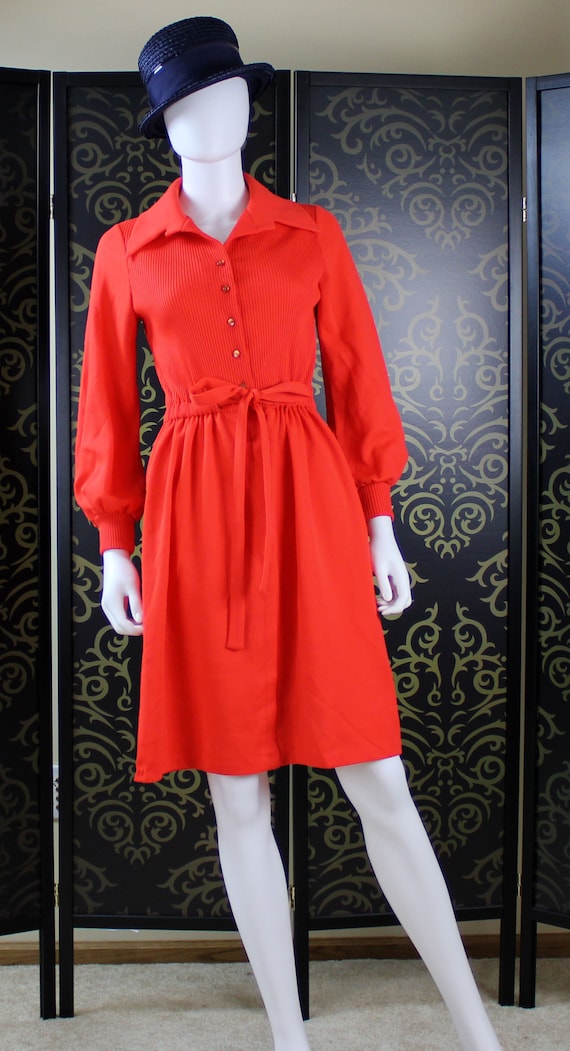 Vintage/Retro Long Sleeve Red Dress with Belt - A… - image 1