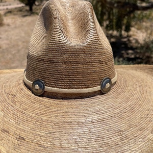 Steel concho and deerhide hat band (light)
