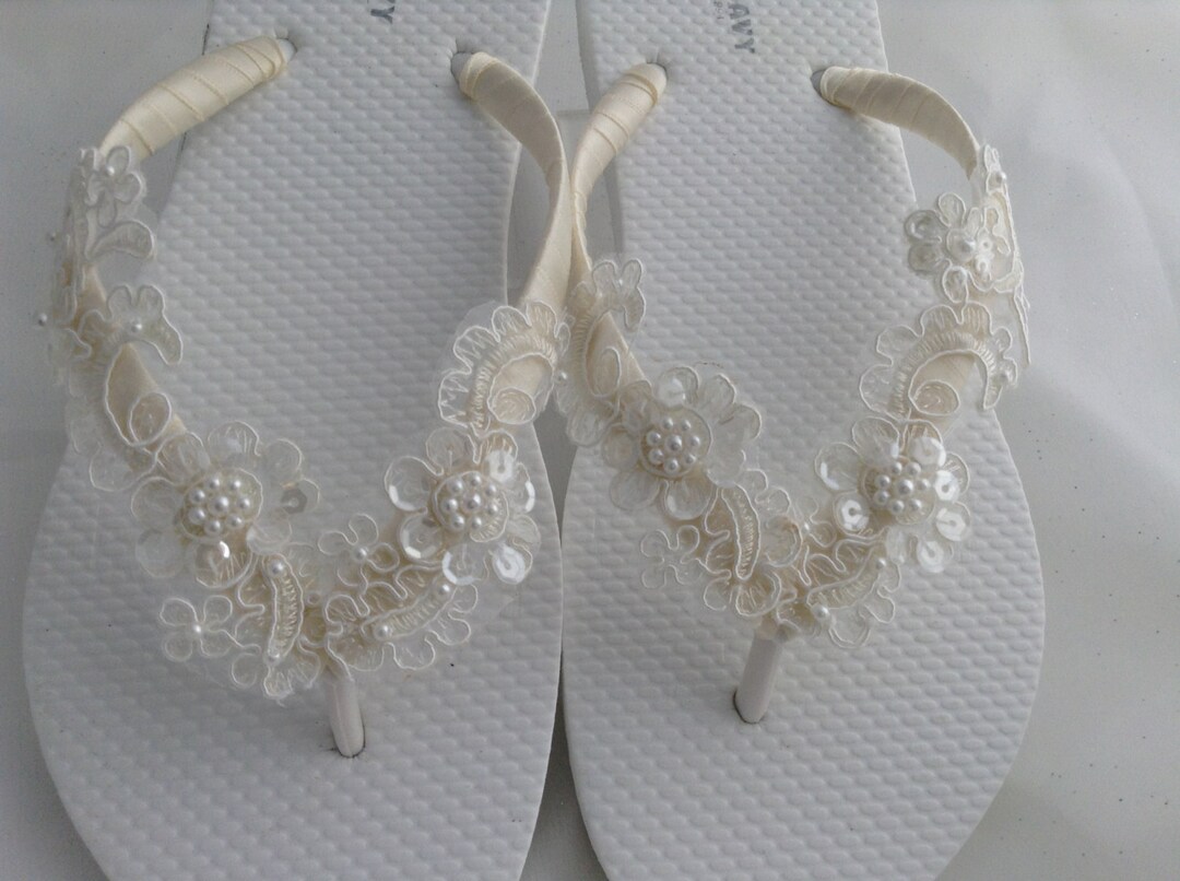 Ivory Lace Flip Flop Bridal Sandals Bridesmaid Flip Flops Etsy