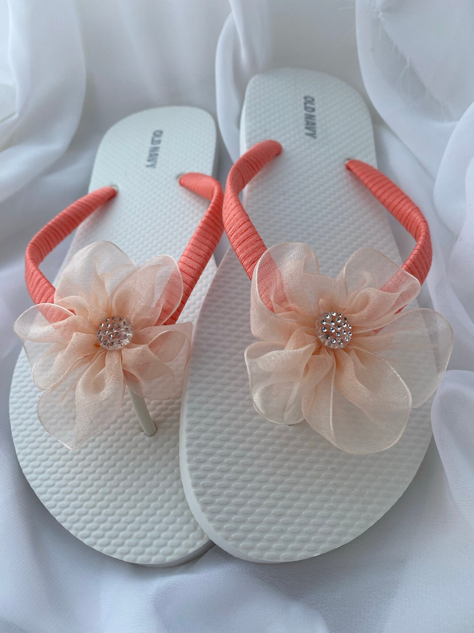 SANDSATIONAL SQUARE TOE FLIP FLOP, MULTI ROYAL CORAL SHOE
