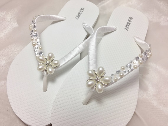 White Pearl Bridal Flip Flop Bridal Sandals Braidsmaid Flip Etsy