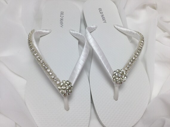 bridesmaids flip flops for weddings