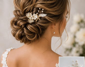 Starfish Bridal Hair Comb, Gold, Pearl, Beach Theme
