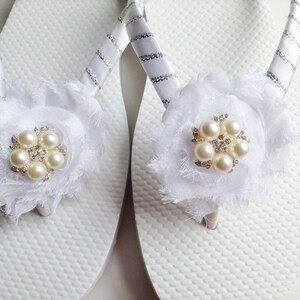 White Bridal Flip Flops Bridesmaid Flip Flop Bridal Sandals, Beach Wedding Sandals, Wedding Flip Flops Bridal Sandals Pearl Flip Flop image 2