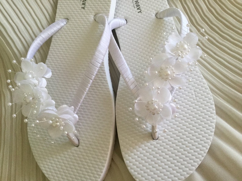 Bridal Flip Flops White Flower Wedding Sandals Flower Flip - Etsy