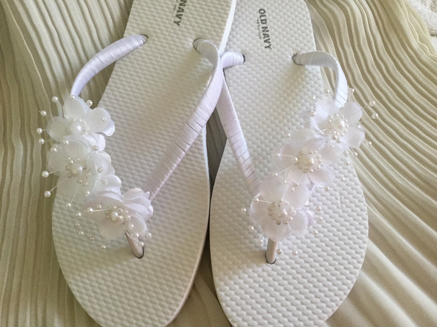 Bridal Flip Flops White Flower Wedding Sandals Flower Flip - Etsy