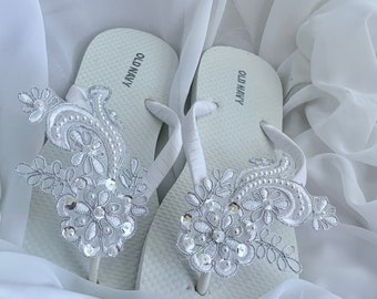 White Lace Flip Flop, White with Silver Edge Bridal Sandals, Lace Pearl Wedding Sandals, Beach Bride Sandals,  Wedding Flip Flops