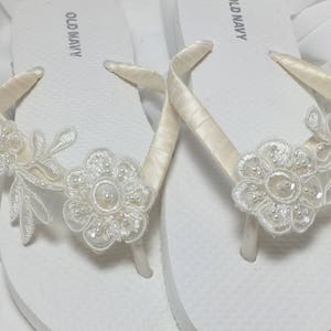 Ivory Bridal Flip Flop, Beaded Lace Bridal Sandals, Beach Wedding Sandals, Ivory Wedding Flip Flops, Wedding Destination Sandals