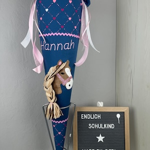 70 cm Schultüte aus Stoff - mit Name und Motiv - Horse, Pferd, Herzen - je nach Wunsch