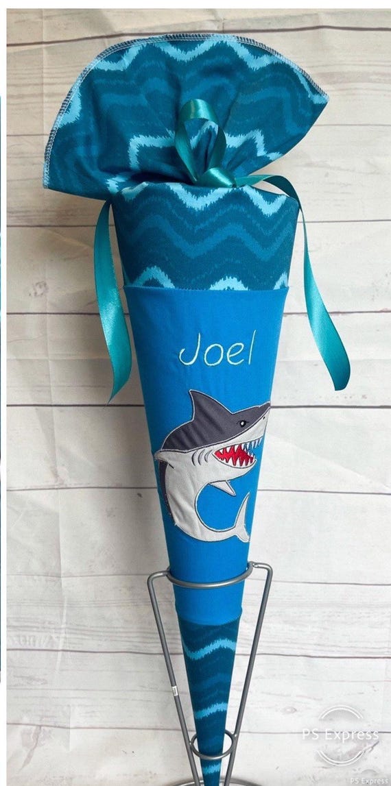 70 cm Schultüte aus Stoff mit Name und Motiv Fußball, Hai, Wal