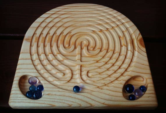 Finger labyrinth, wooden mindfulness aid, cretan labyrinth, travel ...