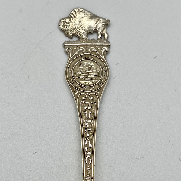 Vintage Sterling Silver Buffalo New York Souvenir Spoon Figural SSMC NY