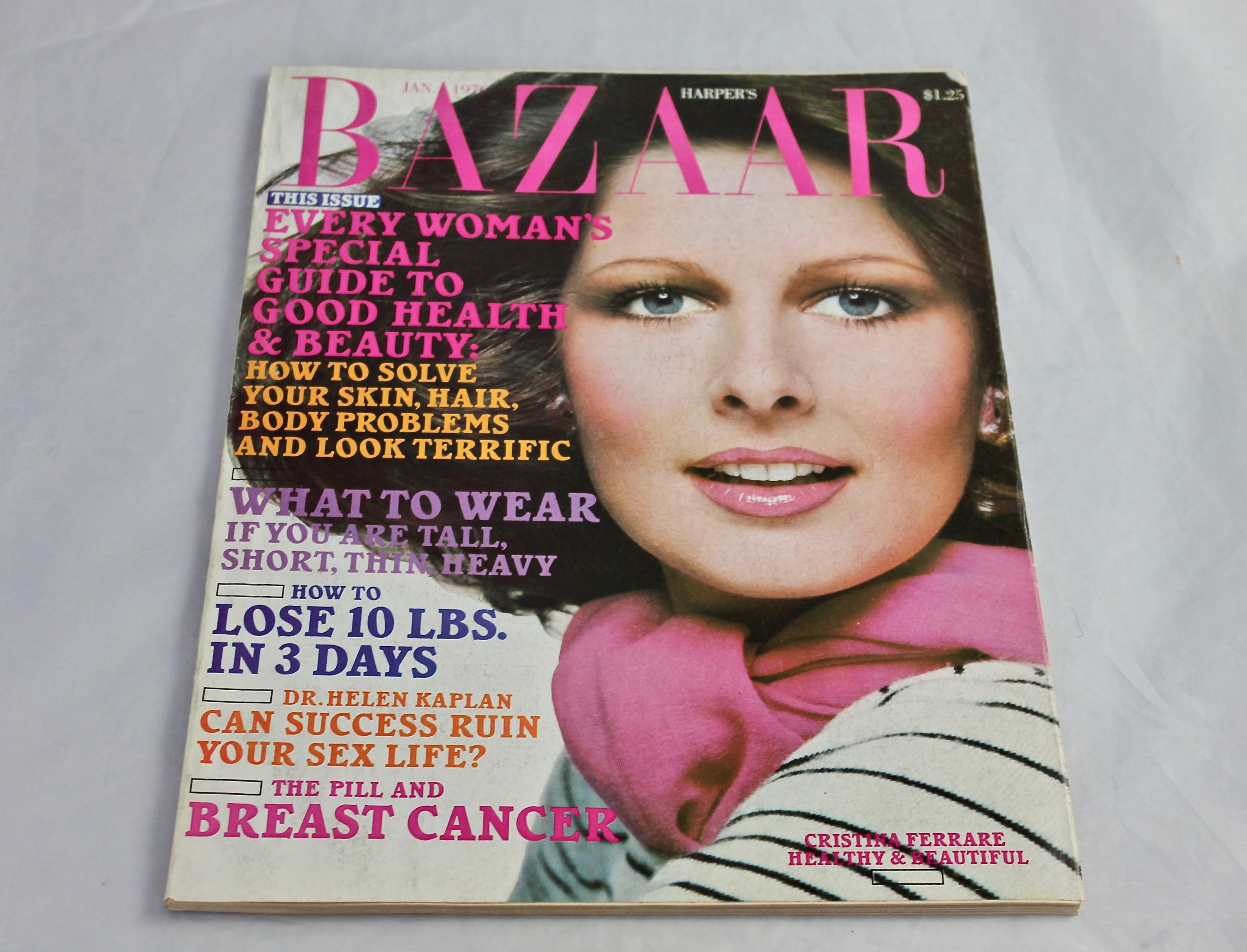 Vintage 1976 Harper's Bazaar Magazine January Women's Fashion