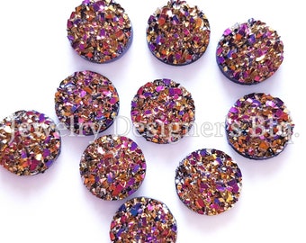 Cabochões de resina iridescentes de 8 mm com efeito drusa, estilo kawaii, com glitter, para bijuterias, brincos e anéis. Cores do arco-íris.