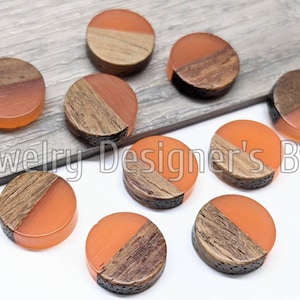 Cabochons en bois faits main en résine - Tailles comprises entre 9,5 mm et 10,5 mm - Ambre