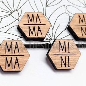 12mm Mama en Mini Cabochon - Bijpassende gegraveerde houten zeshoekige versieringen - Kersenhout, Walnoot, Berk - Semi-matte vernis