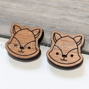 Cabochons en bois gravés de renard 12 mm - embellissements d'animaux - cerisier noyer bouleau, choix de la couleur - vernis semi-mat
