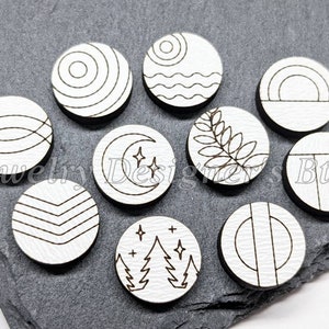 Cabochons en bois gravé de 10mm - Ornements en bois géométriques floraux - Pour boucles d’oreilles à clous de bricolage - Pack de contours assortis à conception mixte