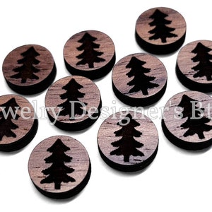 Cabochons en bois de pin de 8 mm - Arbres décoratifs en bois gravés - Finition semi-mate - Sélectionnez une couleur de bois personnalisée