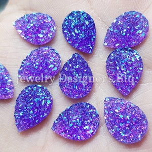 13.9mm x 10.2mm Résine Violette Druzy Teardrop Cabochon - Dos plat Non-Hotfix Glue On Embellishments - Pas de trous de perçage - Coupe large