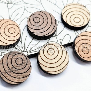 Cabujones de madera grabados de 10 mm - Adornos de madera de arte lineal - Para pendientes de tachuelas de bricolaje - Diferentes opciones de materiales