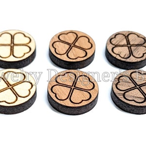 12mm Clover Heart Wood Cabochons - Bois Gravé Géométrique Coeurs Cabines - Noyer Cerisier Bouleau, Pick Couleur Vernie Semi-Matte