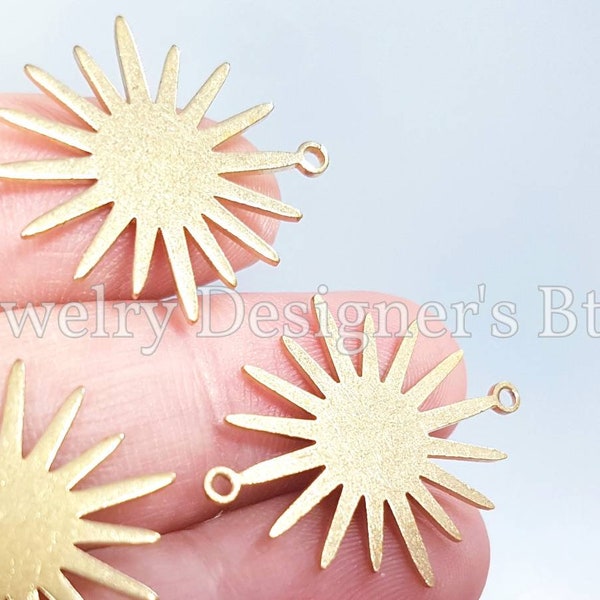 Raw Brass Connector Charms Sun Circle Charm Metal Stamping Blanks Hand Stamped Jewelry Supply - Unplated Brass
