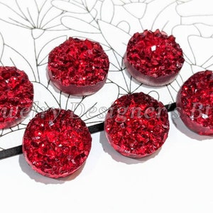 12mm Rouge Ruby Druzy Cabochon - Résine Faux Druzies Flatback - Translucide Effet Cristal Cerise - Base Argent - Coupe Épaisse