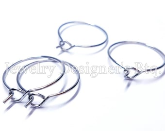 Hypoallergene roestvrijstalen oorbelringen 15 mm 20 mm 25 mm 30 mm 35 mm 40 mm Pick aangepast formaat