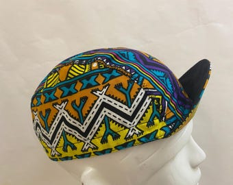 czapka kolarska kente wielokolorowa ręcznie robiona w USA