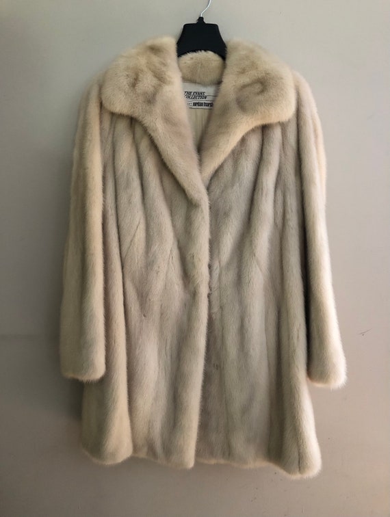 Vintage Fur- The Evans Collection at Jordan Marsh… - image 4