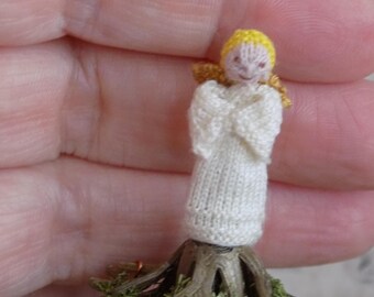 1:12 Pdf Knitting Pattern Angel Christmas Tree Topper for doll's house by Angela Turner