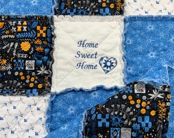 Farmhouse Quilt, Lap Quilt Handmade, Rag Quilt