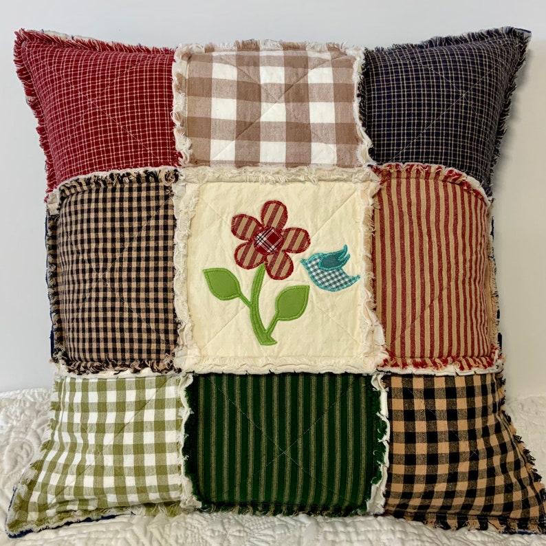 RagQuiltsnPillowsUSA Quilted Appliqué Pillow Cover