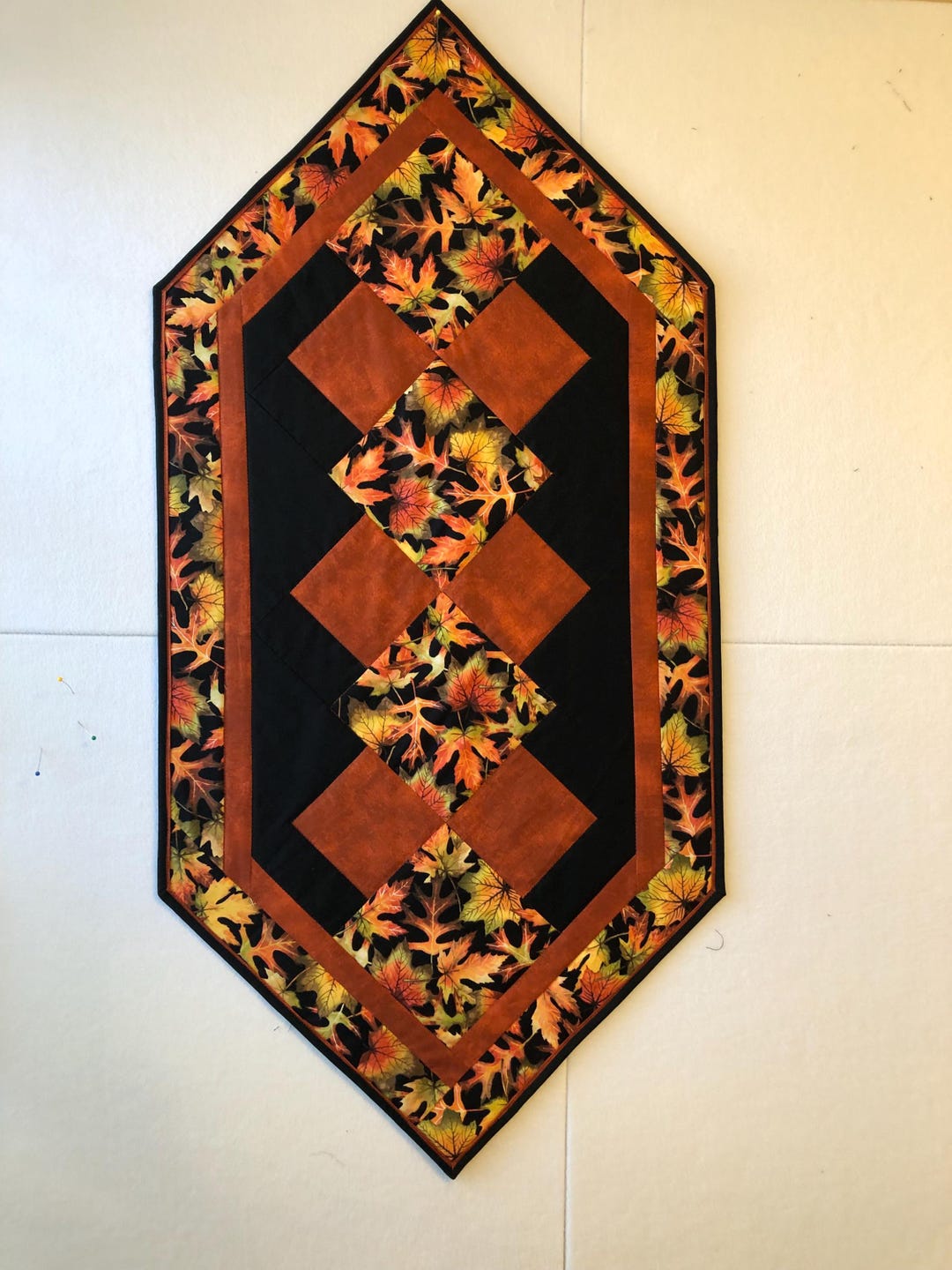 Gorgeous Fall Leaf Quilted Table Runner With Matching Coasters (6) - Etsy