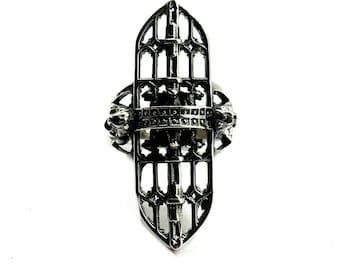 Sanctum Ring in Sterling Silver