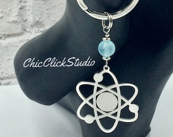 Stainless Steel Atom Keyring with Azur Stone Bead