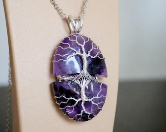 Tree pendant with a broken moonstone gemstone