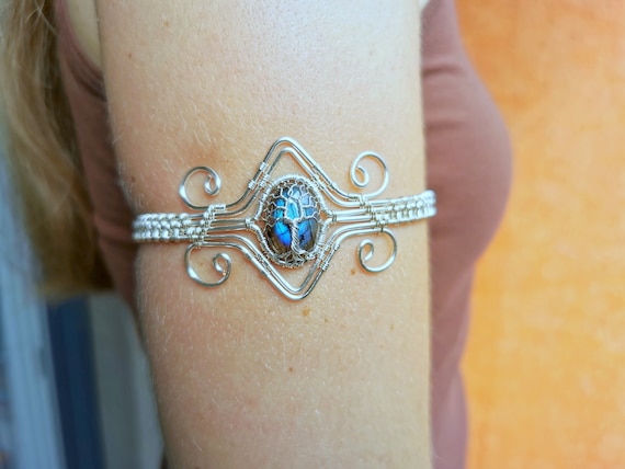 Silver tree arm cuff with a labradorite| Upper arm cuff | Celtic jewelry | Arm cuff | Upper arm bracelet | Silver arm cuff