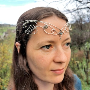 Elven crown with labradorite gemstones